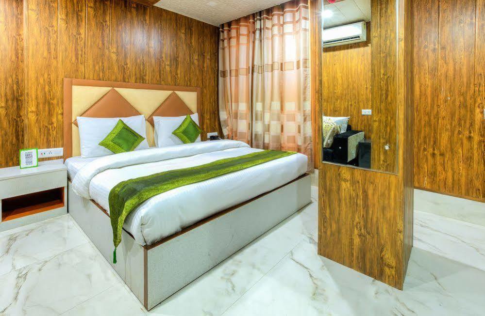 Capital O 23188 Glory Villa New Delhi Extérieur photo