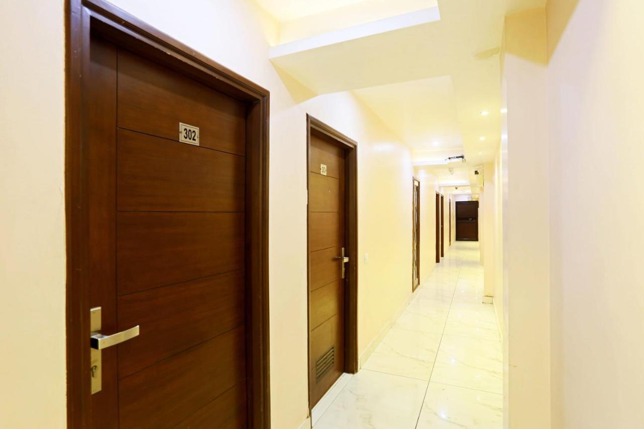 Capital O 23188 Glory Villa New Delhi Extérieur photo